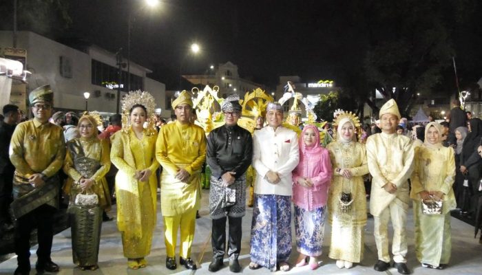 Wali Kota Tanjungbalai Ikuti Karnaval Budaya Nusantara APEKSI ke-18 Kota Medan