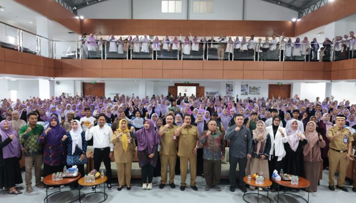 Bupati Tangerang Saksikan Penandatanganan Kerja Sama Beasiswa Tangerang Gemilang