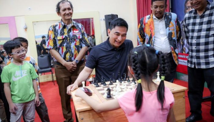 Buka Turnamen Catur Pelajar, Dimyati Natakusumah Berharap Lahir Grandmaster dari Banten