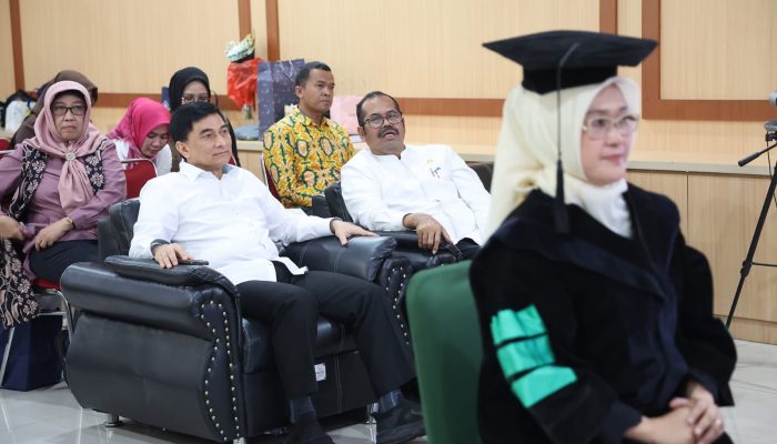 Hadiri Promosi Doktor Ratna Dewi, Wagub Dimyati: Ilmuwan Harus Banyak Inovasi