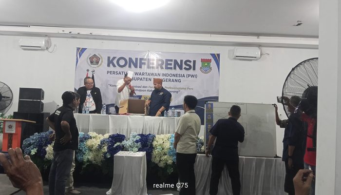 Hendra Wijaya Resmi Pimpin PWI Kabupaten Tangerang