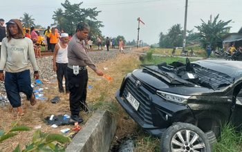 Kereta Api Tabrak Toyota Avanza di Sergai, Satu Penumpang Tewas dan Dua Luka-luka