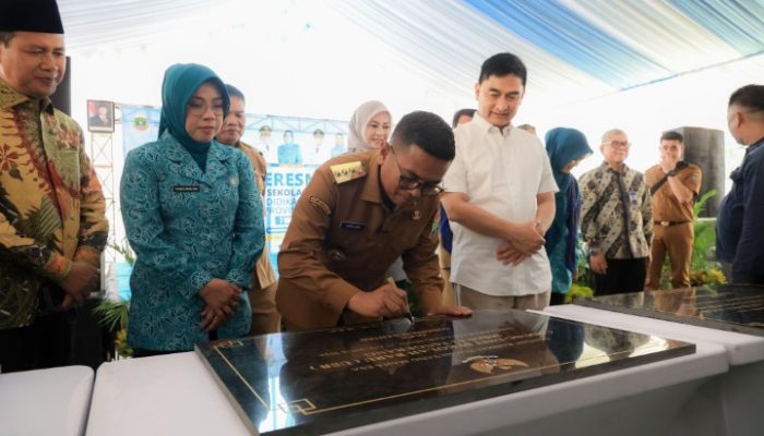 Pemerataan Akses Pendidikan, Gubernur Andra Soni: Semakin Berkeadilan