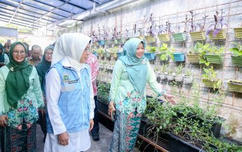 Tinjau Lomba Sekolah Sehat, Tinawati Andra Soni: Sekolah Bukan Sekadar Bersih tapi Aman dan Nyaman