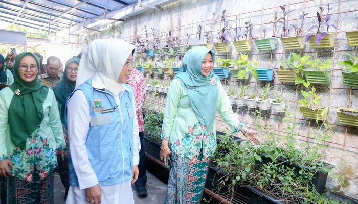 Tinjau Lomba Sekolah Sehat, Tinawati Andra Soni: Sekolah Bukan Sekadar Bersih tapi Aman dan Nyaman