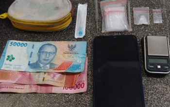 Dua Pria di Sergai Ditangkap Saat Diduga Transaksi Sabu di Rumah Kosong