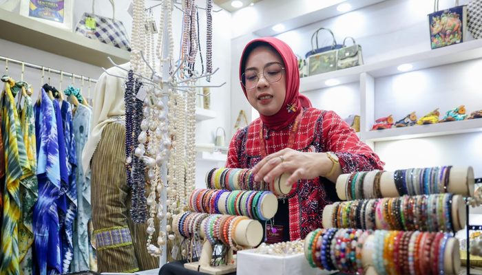 Hadir di Kriyanusa 2026, Tinawati Ingin Produk IKM dan UMKM Banten Semakin Dikenal