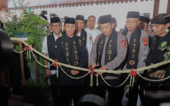 Kapolri Listyo Sigit Prabowo Resmikan Balai Latihan Silat PTBI untuk Jaga Warisan Tjimande