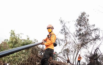 Kebakaran TPA Galuga Mulai Terkendali, Meski Asap Masih Mengepulw