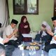 Kunjungi Keluarga Jurnalis yang Hilang di Selat Sunda, Gubernur Banten Kenang Momen Kebersamaan di Posko Pemantauan