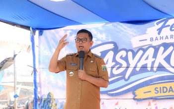 Lestarikan Kearifan Lokal, Gubernur Andra Soni Serap Aspirasi Nelayan di Tasyakuran Laut Sidamukti