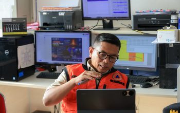 Pantau Gunung Anak Krakatau, Gubernur Banten Andra Soni: Prioritas Utama Keselamatan Masyarakat