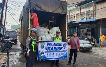 Polantas Karib Polres Tanjungbalai Edukasi Sopir Angkutan Barang untuk Tertib Berlalu Lintas