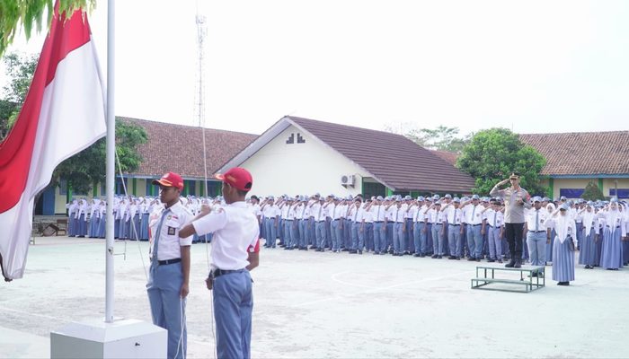 Police Goes to School, Kapolres Banjar Ingatkan Pelajar Bijak Bermedia Sosial dan Tertib Berlalu Lintas