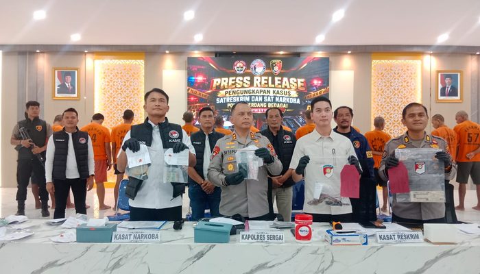 Polres Sergai Ungkap 22 Kasus Narkoba dan 5 Kasus Kriminal, 27 Tersangka Diamankan
