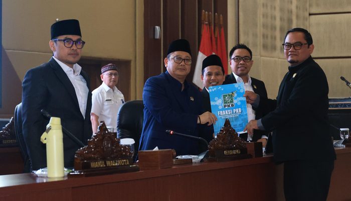RAPBD 2027 Tangsel Dibedah Delapan Fraksi, Belanja dan Target PAD Jadi Sorotan
