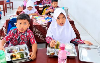Wali Murid di Sergai Akui Program MBG Bikin Siswa Lebih Sehat dan Rajin Sekolah