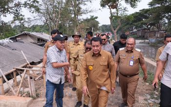 Bupati Tangerang Cek Titik Rawan Banjir di Pasar Kemis