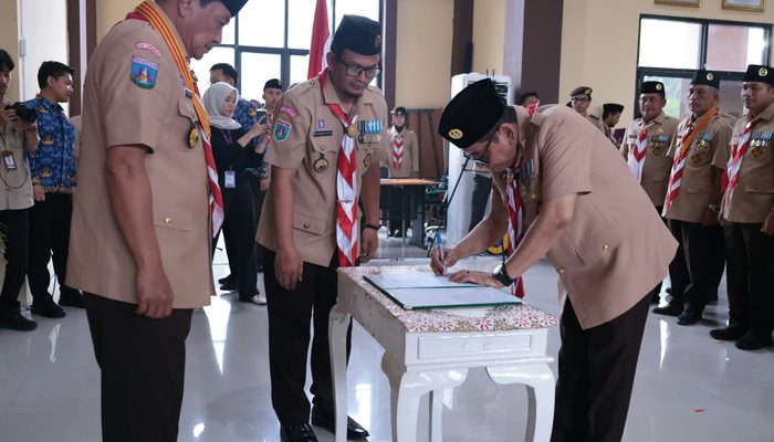 Bupati Tangerang Lantik H Iwan Firmansyah Menjadi Ketua Kwarcab Pramuka