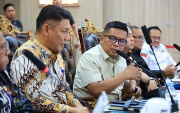 Gubernur Banten Andra Soni Sebut Satlinmas Bagian dari Pemerintah untuk Lindungi Masyarakat