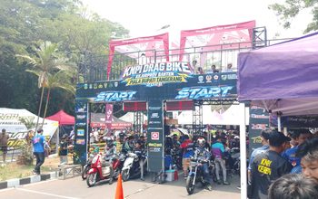 Ribuan Penonton Padati KNPI Drag Bike Piala Bupati Tangerang